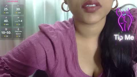 Nike online show from February 18, 10:15 am