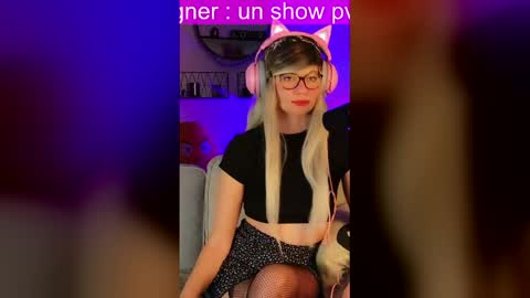 Kitty Chatte online show from April 28, 12:31 pm