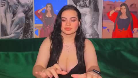 Nikki Kardashian online show from January 17, 11:07 pm