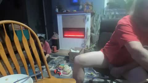 nikkiandtony online show from February 28, 6:32 am