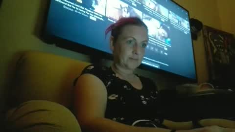 Nikkie online show from May 3, 2:50 am