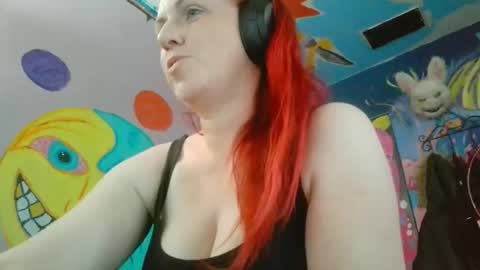 Nikkie online show from April 23, 3:35 pm