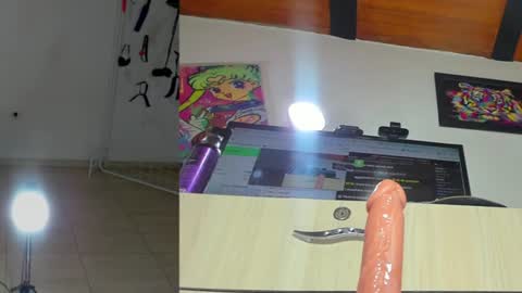 nikky__rosse online show from July 18, 11:45 am