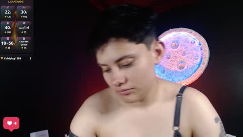 Snapshot of nikky_tomboy444 chatting on October 5, 7:43 pm Nikky online show from October 5, 7:43 pm