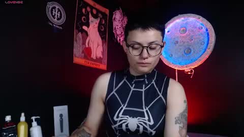Nikky online show from July 7, 2:32 pm