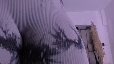     online show from September 22, 11:47 am