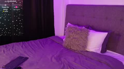 Niko Lynn online show from July 19, 6:49 am