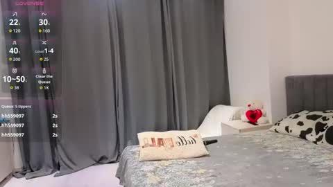 NykoleSmyth online show from July 10, 7:51 pm