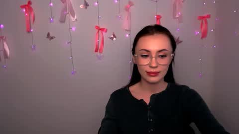 nikonara_ online show from April 25, 1:41 pm