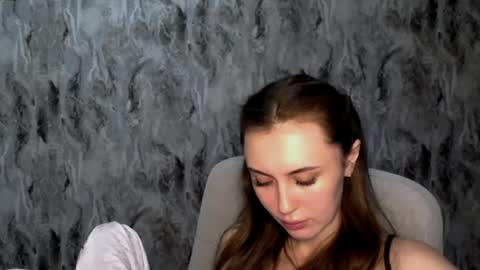 nikonara_ online show from August 1, 3:02 pm