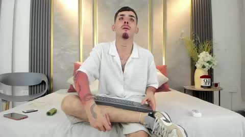 Niko Stone online show from June 14, 4:36 am