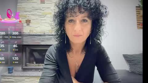 Snapshot of nikpassion123 chatting on October 20, 4:28 am nikol online show from October 20, 4:28 am