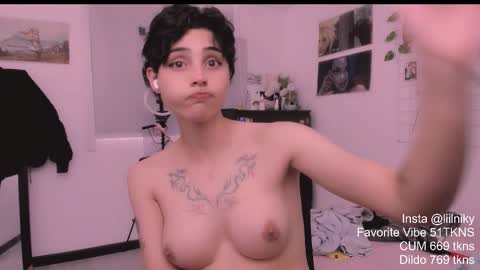 Nikylaine online show from February 8, 1:47 pm