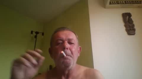 Snapshot of nikyo419 chatting on October 18, 6:28 am nikyo419 online show from October 18, 6:28 am