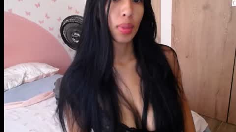 nila online show from July 30, 1:12 pm