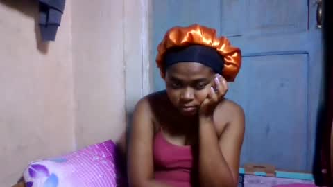 nilah online show from July 15, 2:22 pm