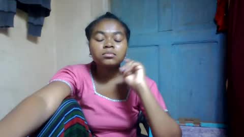 nilah online show from July 21, 5:37 pm