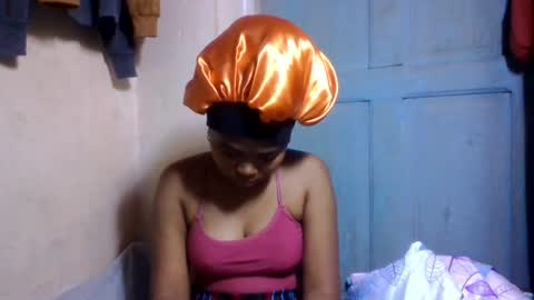 nilah online show from July 13, 10:19 am