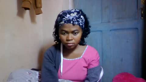 nilah online show from June 20, 12:55 pm