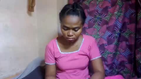 nilah online show from June 5, 7:36 am
