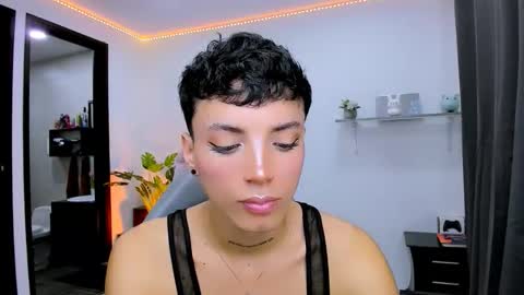 Nilam online show from September 26, 1:02 am