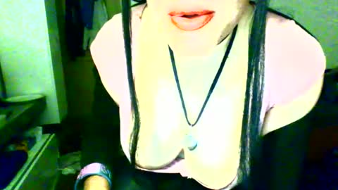 nina8383 online show from May 6, 12:16 am