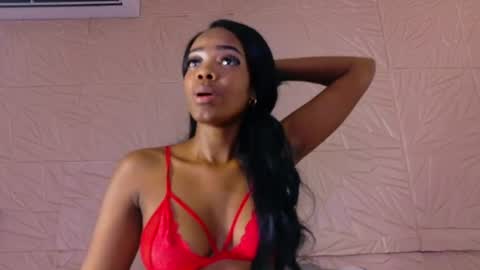 nina_bae_ online show from June 16, 8:35 pm