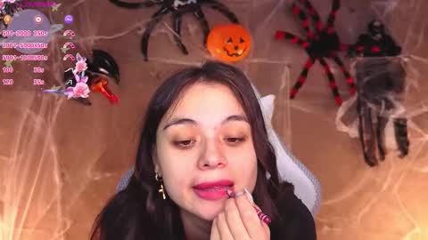 Snapshot of nina_fierce chatting on October 21, 2:49 am Ketrin online show from October 21, 2:49 am