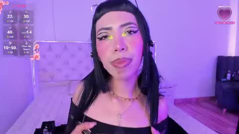 Nina Fox  online show from June 18, 6:35 pm