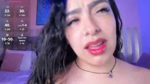 nina_glow_ online show from May 23, 11:50 am