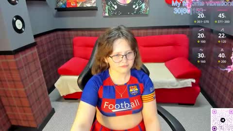 Snapshot of nina_lunaa chatting on October 2, 1:48 am nina lunaa online show from October 2, 1:48 am