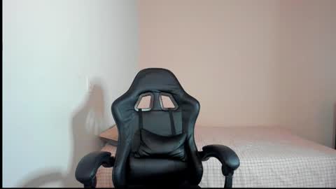  Nina  online show from March 3, 8:27 pm