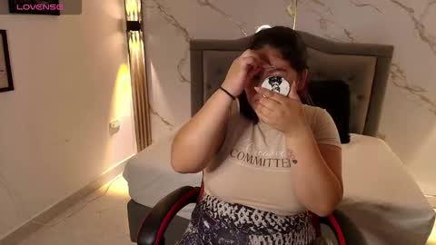  N I N A online show from October 7, 2:02 pm