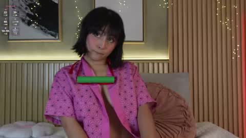 NINA online show from June 13, 2:05 pm