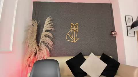 nina_voss online show from June 12, 2:54 am