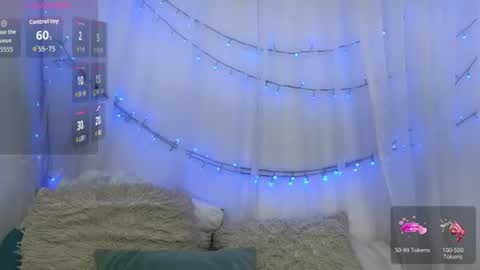 Ninaa fox online show from June 24, 5:42 pm