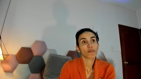 Nina online show from November 30, 2:24 pm