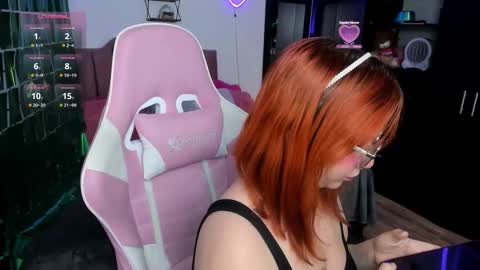 Nina online show from March 17, 3:33 am