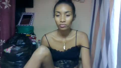 ninaeaa online show from April 29, 6:57 pm