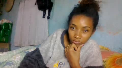 ninaeaa online show from July 11, 6:44 pm