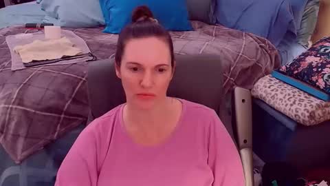 Nina Jaymes online show from December 4, 3:11 pm