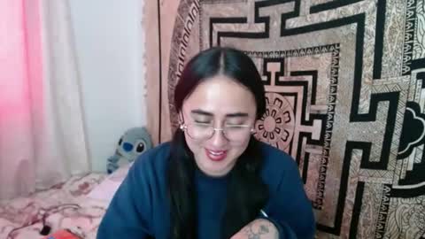 Snapshot of ninakravtz chatting on October 1, 4:06 pm N I N A online show from October 1, 4:06 pm