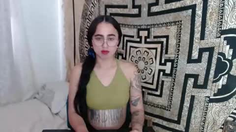 Snapshot of ninakravtz chatting on March 7, 3:07 pm N I N A online show from March 7, 3:07 pm