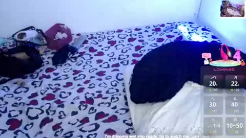 ninatinydoll1 online show from July 28, 11:28 am