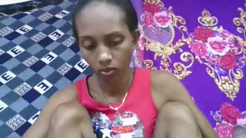 ninie246746 online show from April 30, 8:52 am
