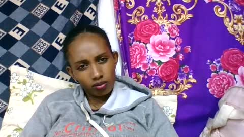 ninie246746 online show from June 30, 10:47 am