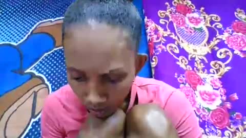 ninie246746 online show from July 27, 7:28 am