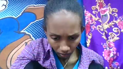 ninie246746 online show from July 17, 6:26 am