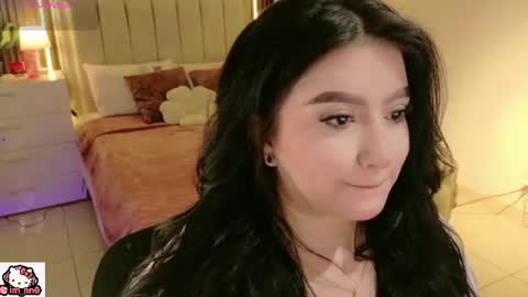 Nina online show from June 20, 2:01 pm