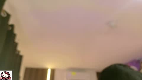 Nina online show from April 28, 1:04 pm